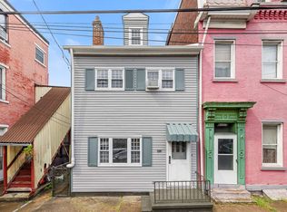 2207 Sarah St S, Pittsburgh, PA 15203