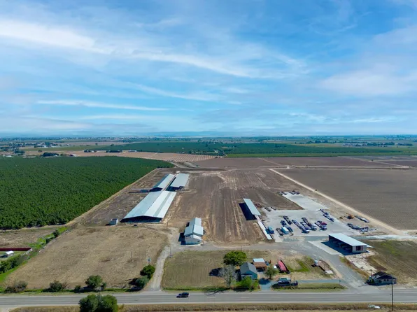 15918 N Jack Tone Rd, Lodi, CA 95240