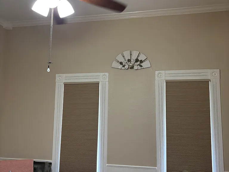 413 N Pecan St — Photo 5