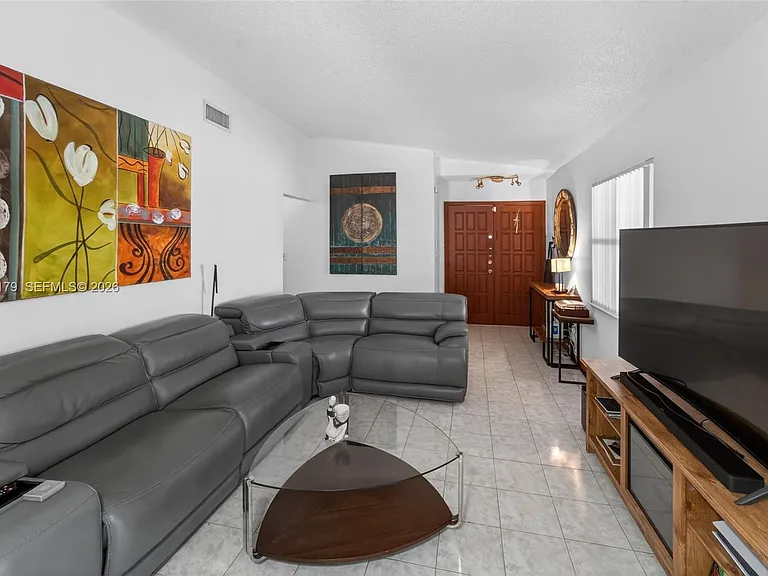 5274 SW 145th Ave — Photo 32