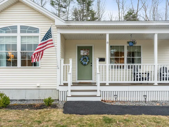 8 Ledgewood Drive, Brunswick, ME 04011
