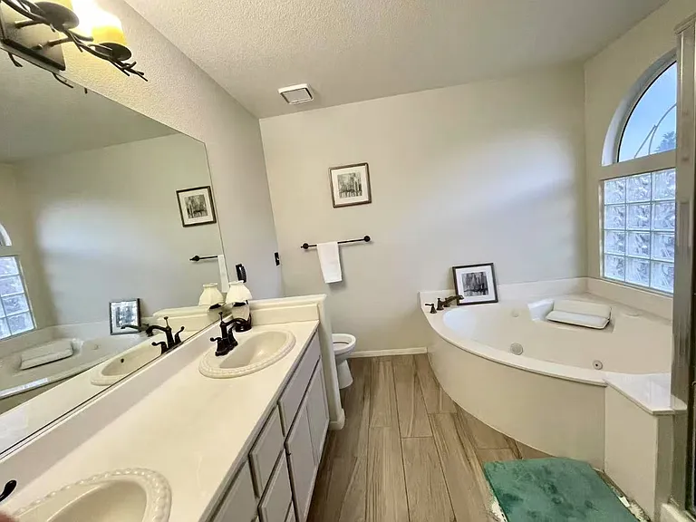 8838 Dove Cove Dr — Photo 13