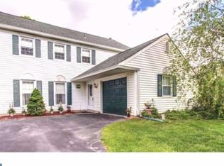 574 Lamplighter Rd, Horsham, PA 19044