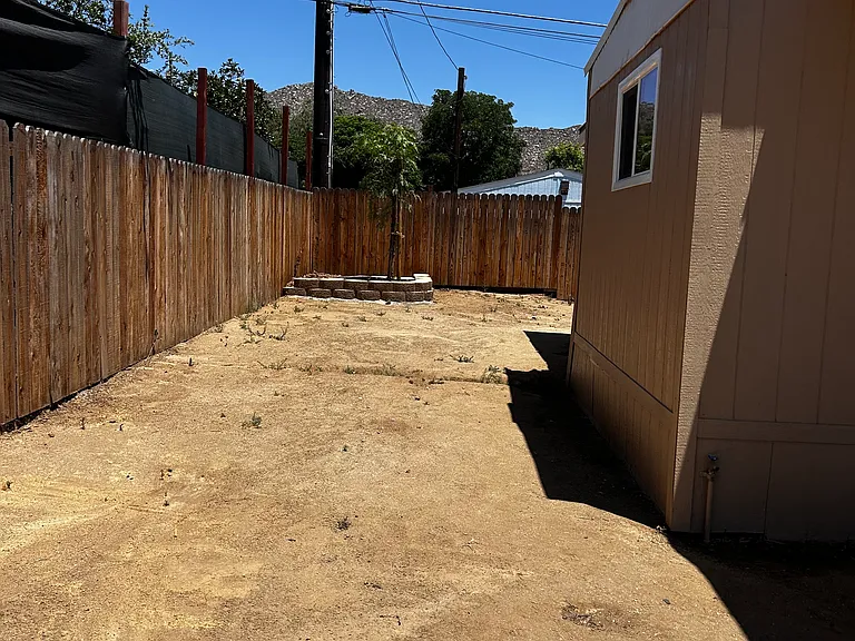 26603 Amanda Ave — Photo 26