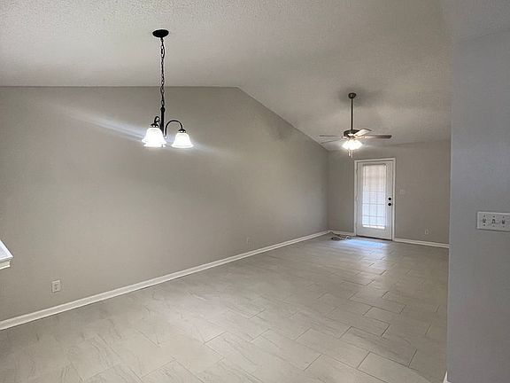 2nd image of 189 Leeswood Cir