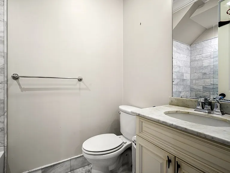 3 M St #6 — Photo 18