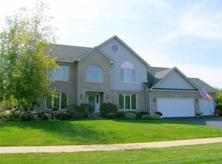 806 Norcross Dr, Batavia, IL 60510