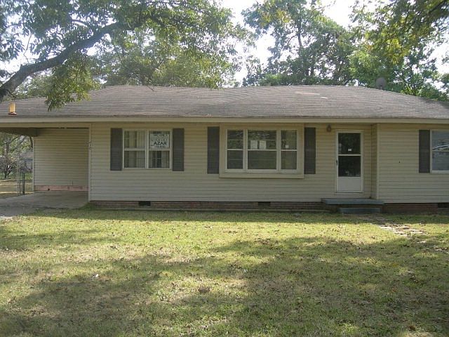 1st image of 251 N Cotton Dr