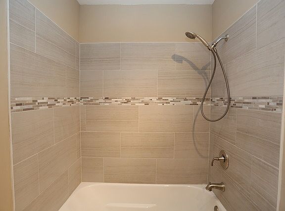 5th image of 4195 Bayside Dr