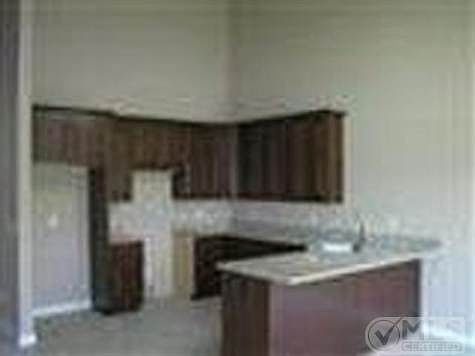 photo2.jpg