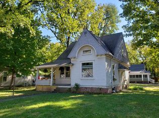 411 W Springfield Ave #B, Champaign, IL 61820