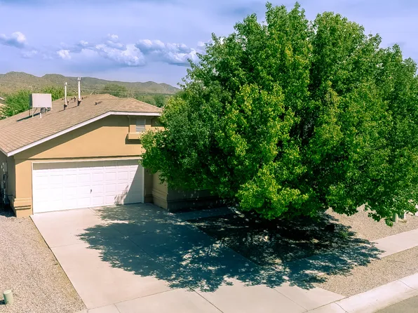 712 Glacier Bay St SE, Albuquerque, NM 87123