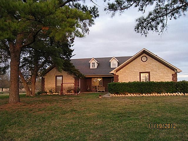 1st image of 1121 County Road 1152