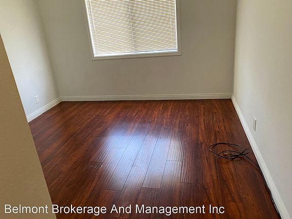 3rd image of 1029 Stanley Ave APT 1