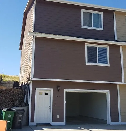 1041 Alturas Dr Photo 1