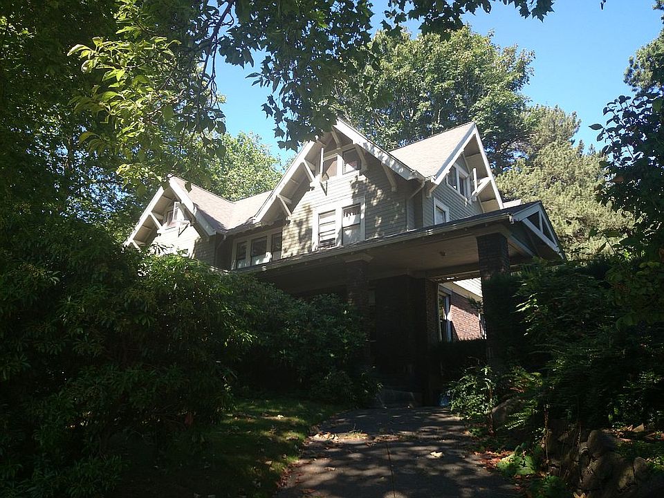 2nd image of 1154 Federal Ave E