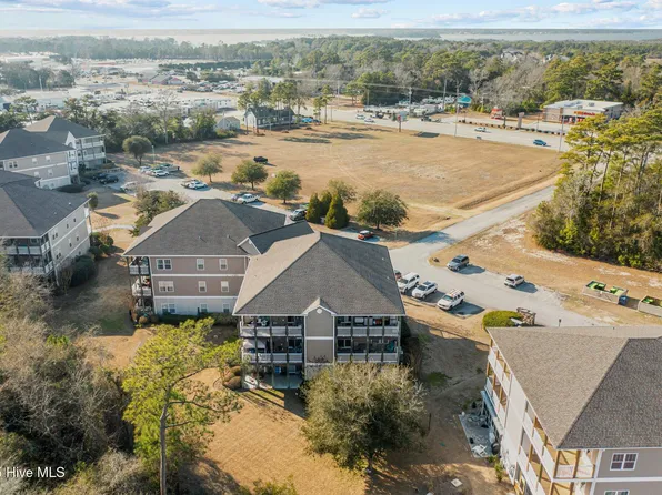 300 Lighthouse Lane #A-1, Cedar Point, NC 28584