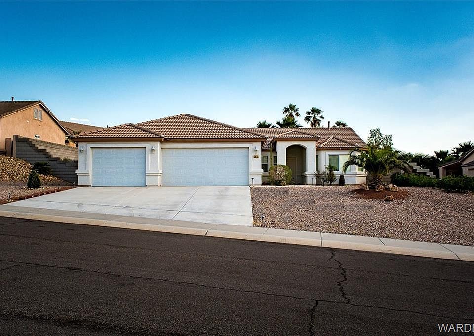 1st image of 2872 La Paloma Dr