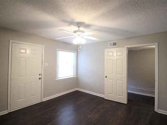 4th image of 414 Tiawah Dr