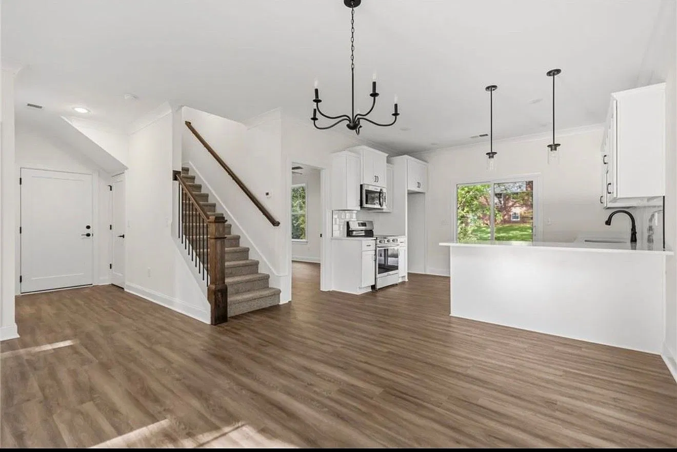 3 bed, 2.5 bath, 1528 sqft, $2,750 — Photo 2