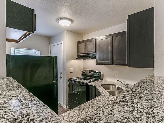 5th image of 124 NE 23rd St #209