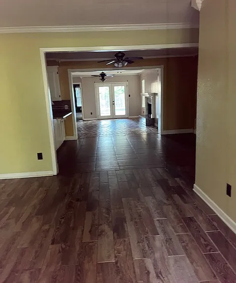 2407 Arlington Pl — Photo 5