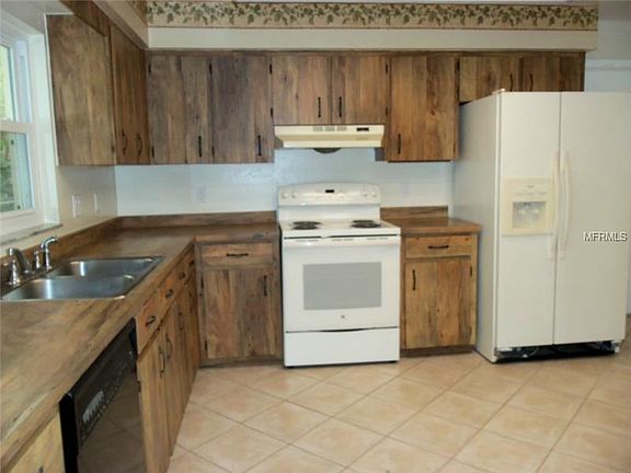 3rd image of 600 Wavecrest Dr