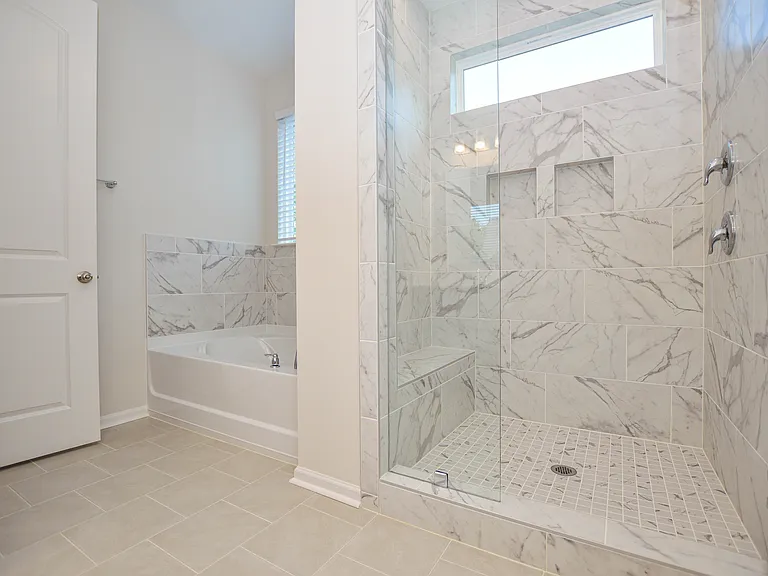 1657 Scotch Pine Ln — Photo 32