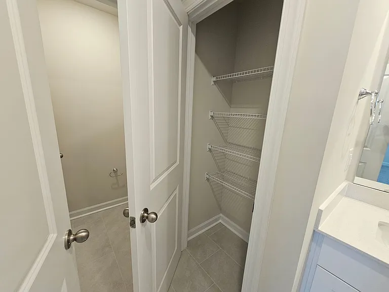 1203 Falling Acorn Ln — Photo 37