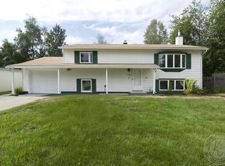 1140 Sunset Dr, Fairbanks, AK 99709