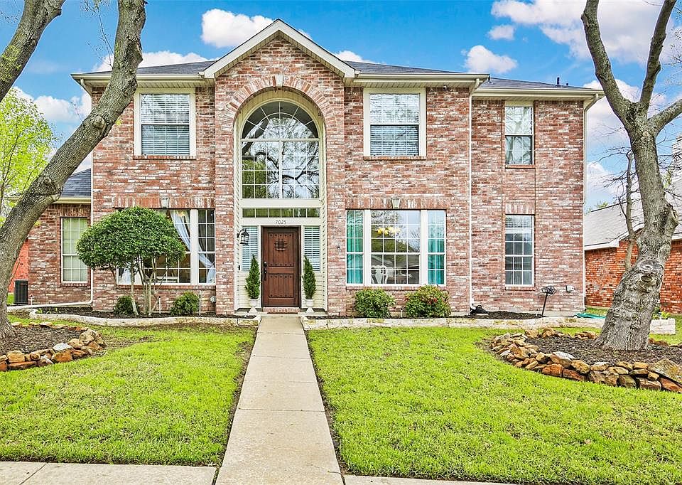 1st image of 7025 Longo Dr