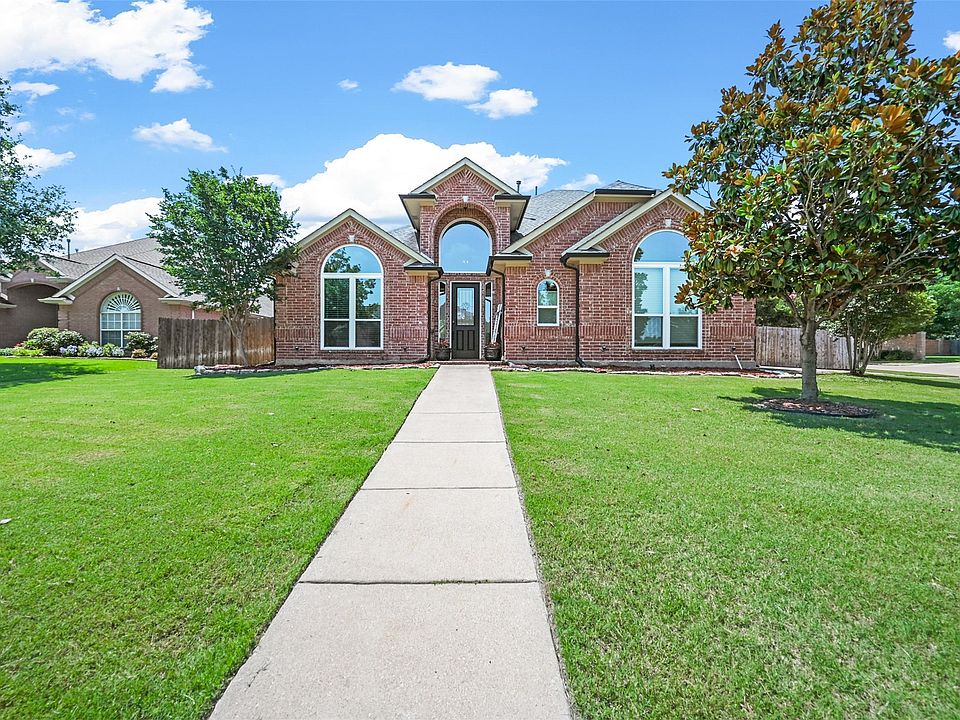 1st image of 2406 Summer Glen Ct