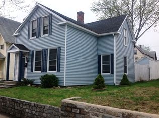 61 Taylor St, Holyoke, MA 01040