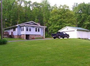 435 Kregar Rd, Stahlstown, PA 15687