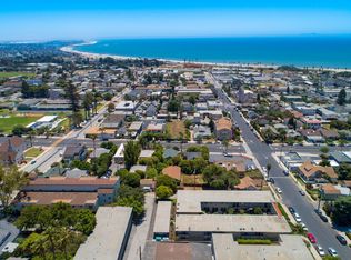 60 N Laurel St APT 8, Ventura, CA 93001