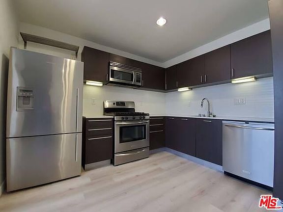 4th image of 1912 Broadway APT 302