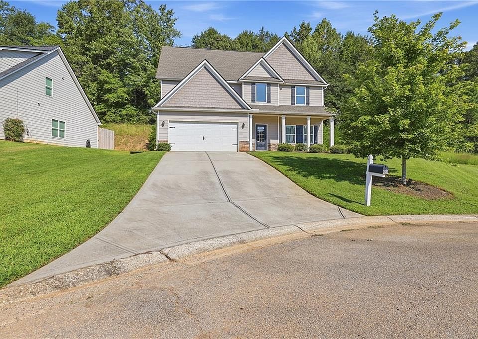 1st image of 275 Huntington Manor Ct