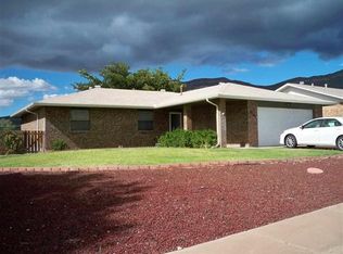 3205 Thunder Rd, Alamogordo, NM 88310
