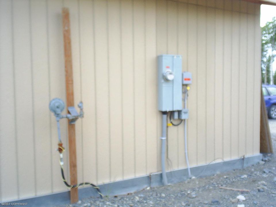 2nd image of 47765 Buddy Roe Ct