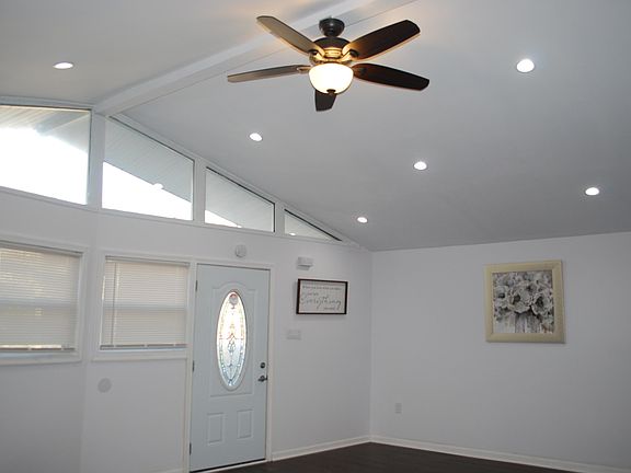 5th image of 1119 Knollwood Dr