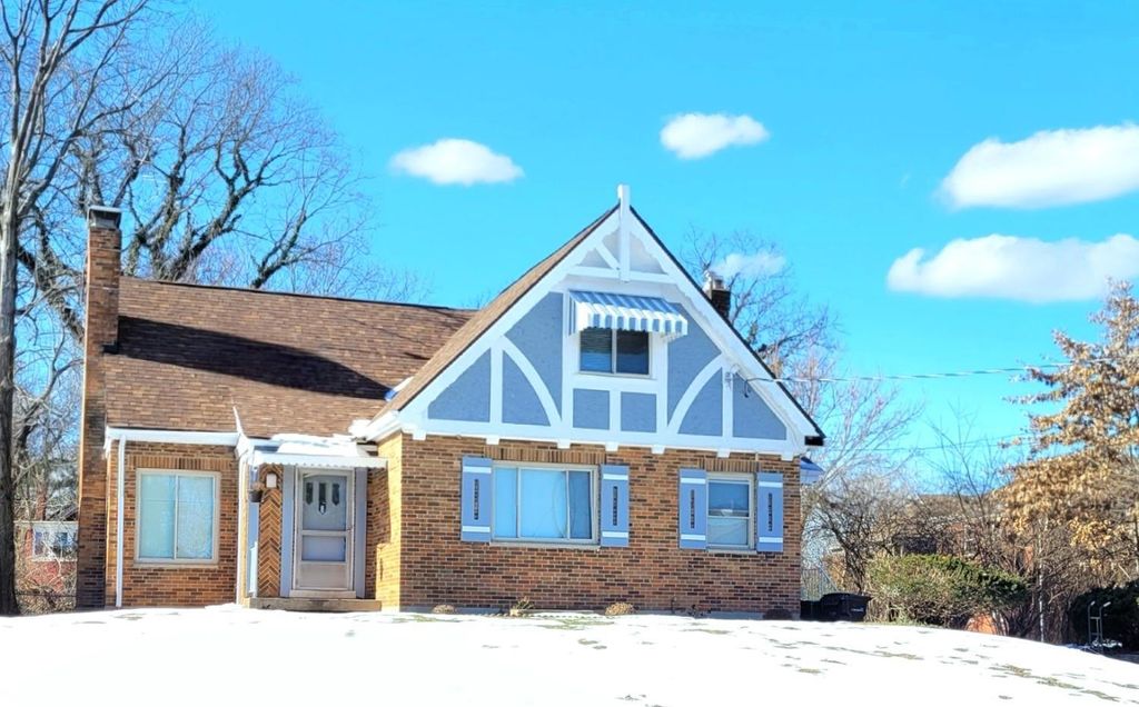 Real estate listing image