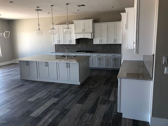 5th image of 2821 E Grand Canyon Ct