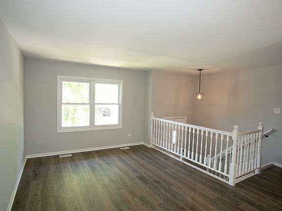 4th image of 18117 Orleans Dr