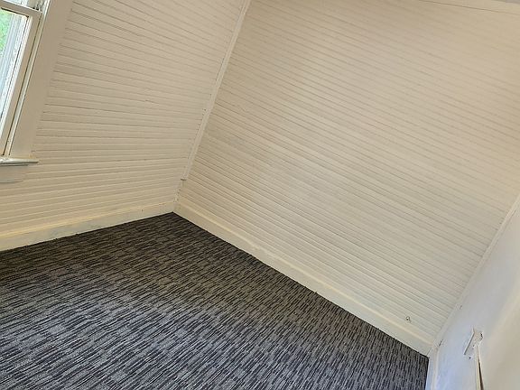 3rd image of 1220 Garfield Ave #1