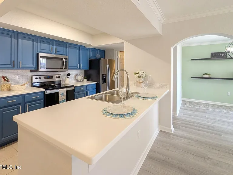 10075 Gate Pkwy N #1604 — Photo 9