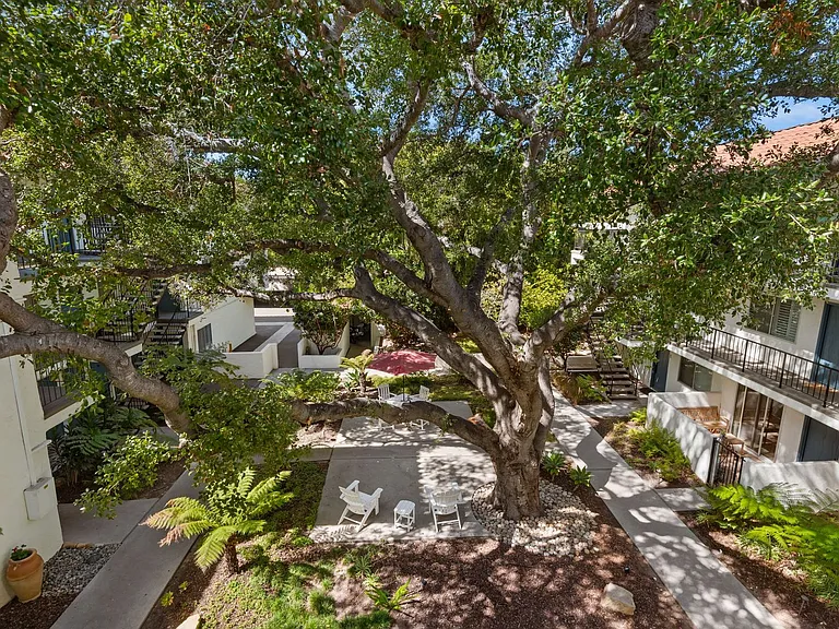1701 Anacapa St #26 — Photo 21