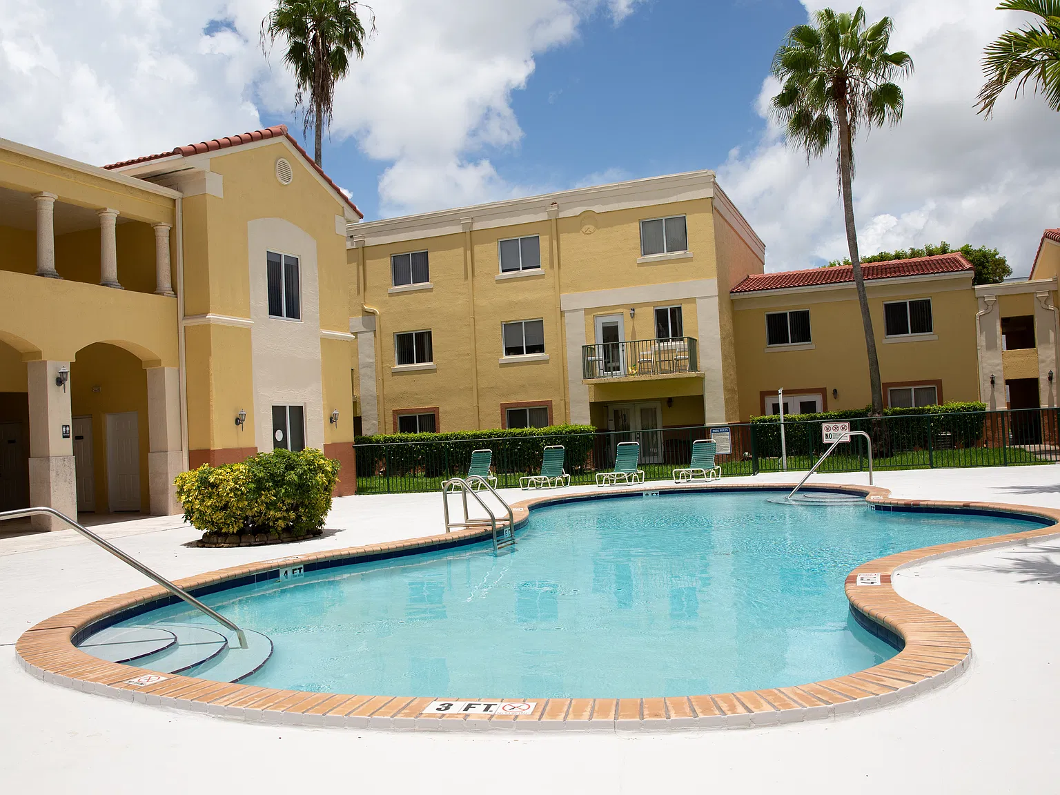 1 bed, 660 sqft, $1,850 — Photo 2