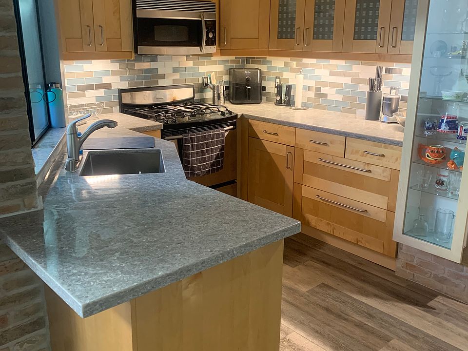 Kitchen with Direct access to Garage