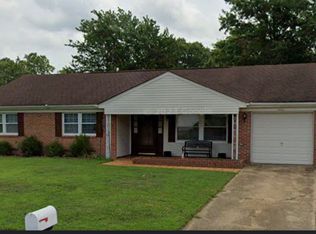 4401 Saint Mark Rd, Virginia Beach, VA 23455