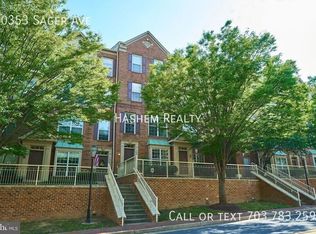 10353 Sager Ave, Fairfax, VA 22030